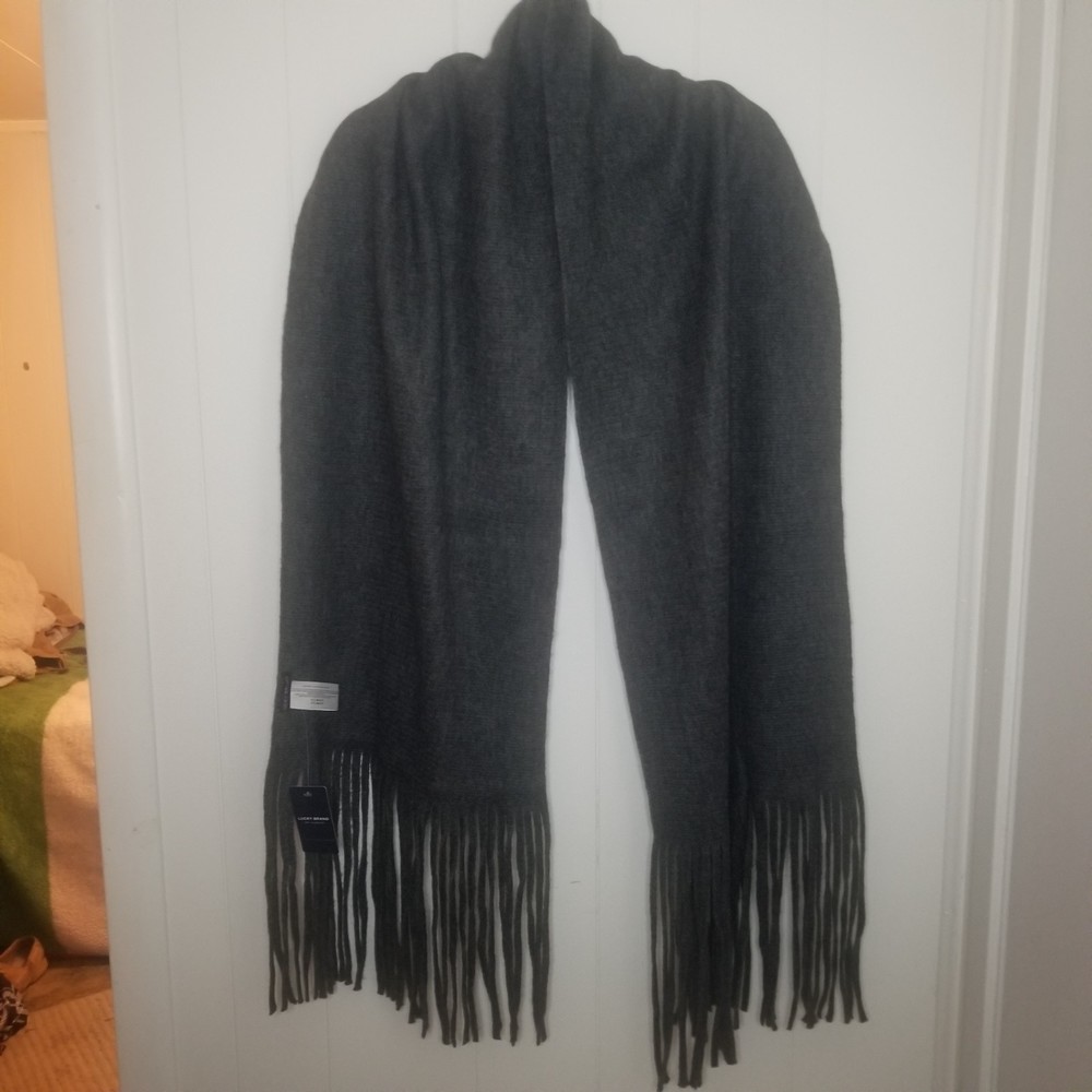 Lucky Brand Grey Fringe Scarf NWT